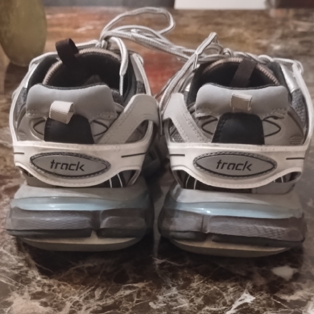 Balenciaga Tracks